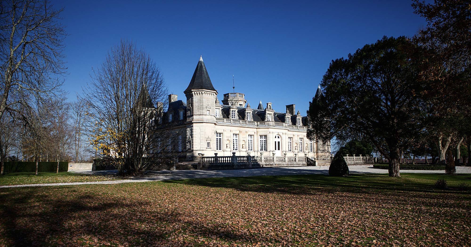 The château Château Beaumont Cru Bourgeois Haut Médoc